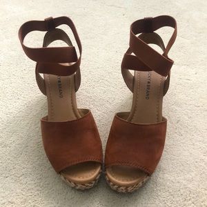 Lucky Brand Shoes. Size 8 1/2.